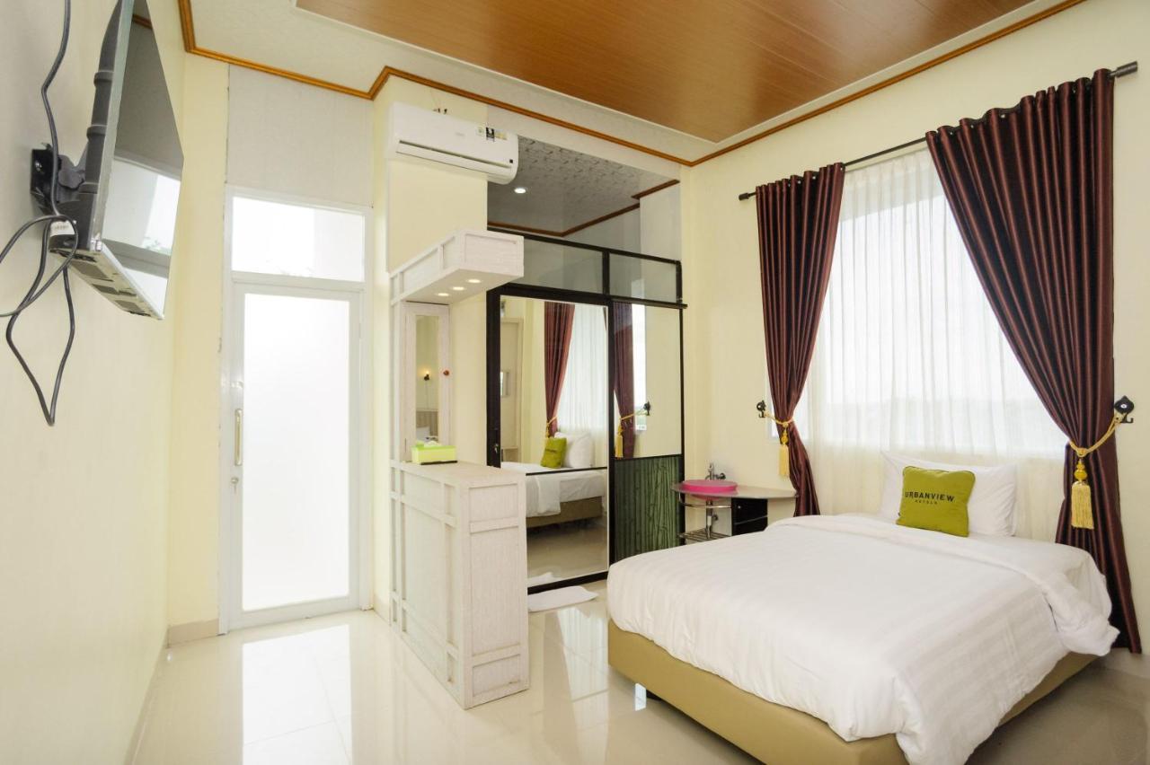 Urbanview Hotel Jib Bandar Lampung By Reddoorz 外观 照片